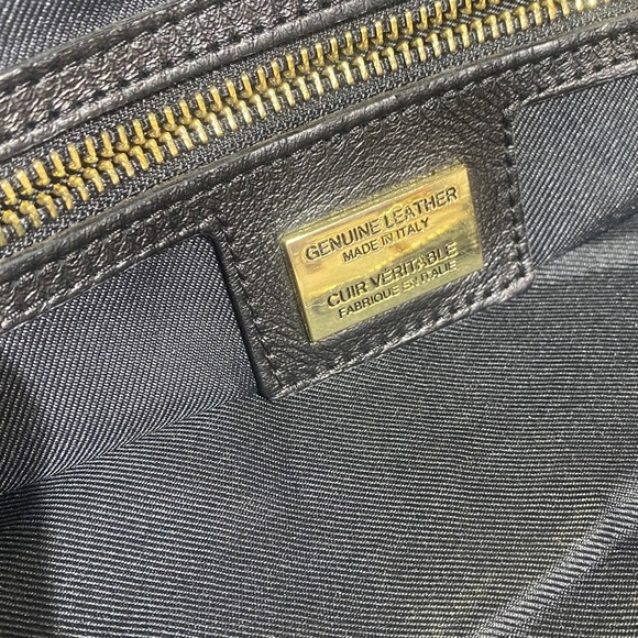 CUIR VERITABLE ITALIAN 
Elegant Black Leather Hobo Shoulder Bag - Picture 9 of 15